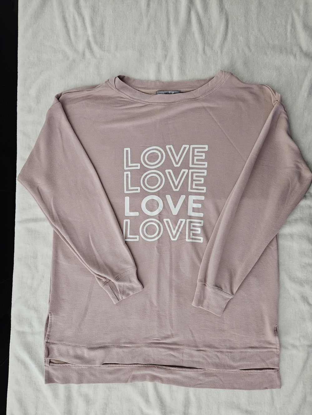 Marled Reunited Clothing Mauve Pink Love Graphic Loungewear Top Medium M